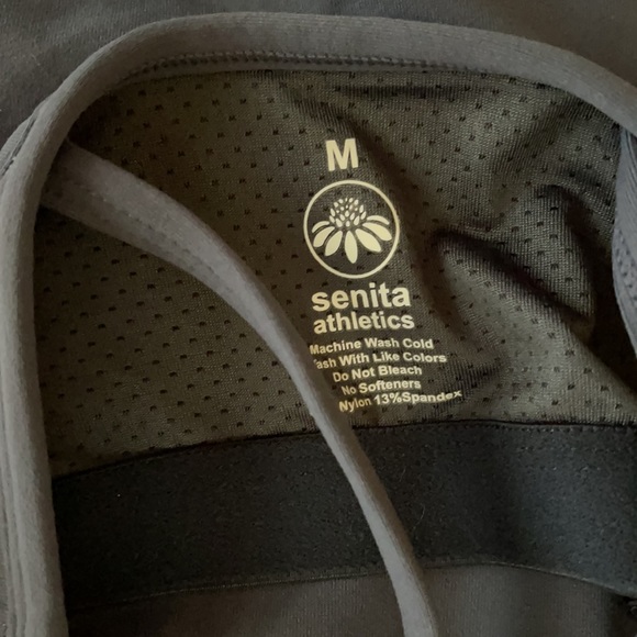 Senita workout tank size M - Picture 5 of 5